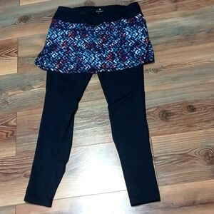 Athleta Navy Blue Skirted Leggings. EUC. SZ MED.